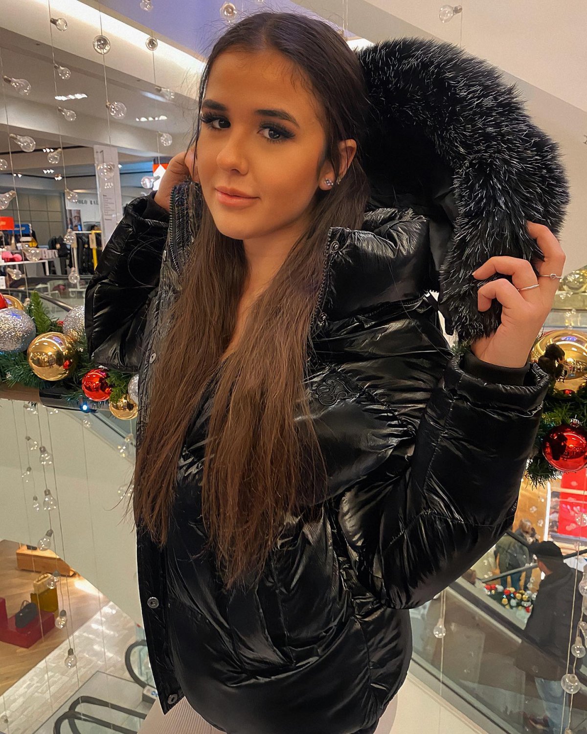 Sexy girl in PVC #OF5jacIO