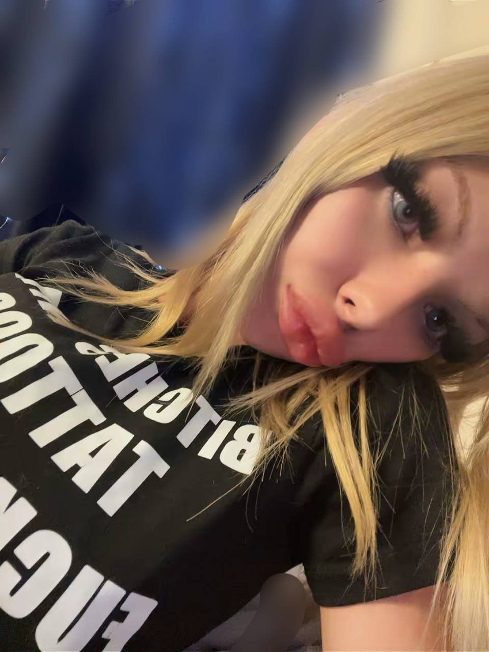 Pouty Bimbo Slut #X4Pih4nx
