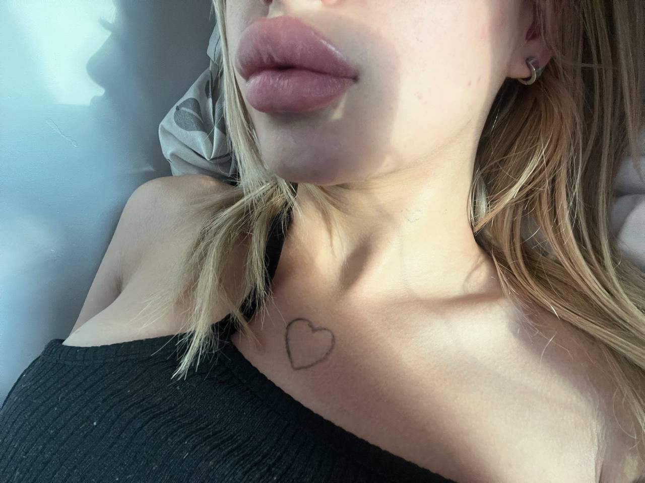 Pouty Bimbo Slut #dwFcdJc0