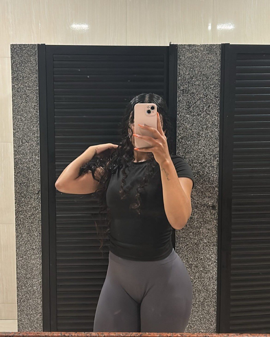 ynd_bastos_fotos_02_gostosa_demais #HZKCTZLm