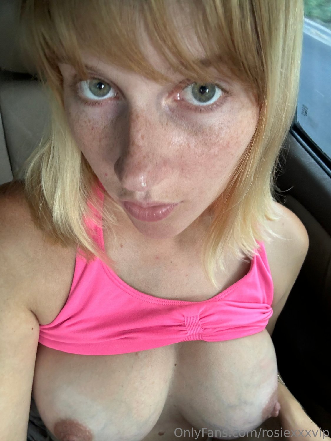 HUGE preggo tits on beautiful model - ɹosᴉǝxxxʌᴉd #hbuEtD9w